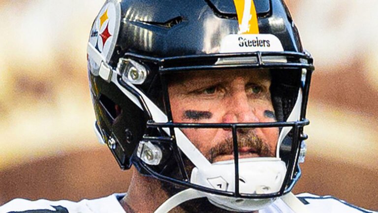 Retired Steelers quarterback Ben Roethlisberger laments his former team's struggles and perceives a decline in the locker room leadership and hard-nosed mentality that defined Pittsburgh football during his career. (Erik Drost / Wikimedia)