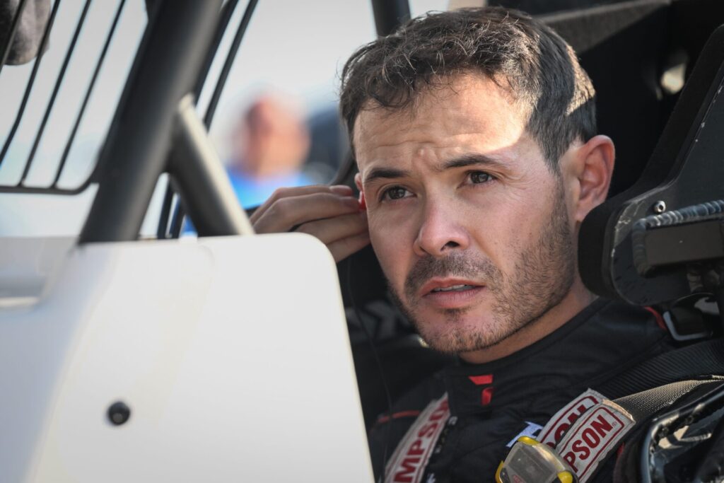 Kyle Larson prepares for World of Outlaws at Huset's Speedway.