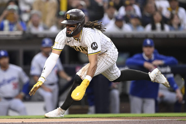 Mlb: Los Angeles Dodgers at San Diego Padres - Easysportz -