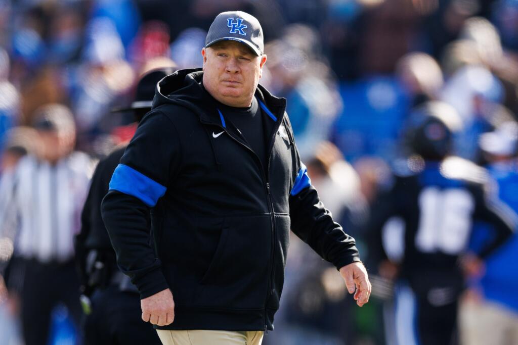 NCAA Football Louisville at Kentucky – EasySportz