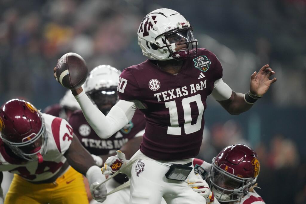 NCAA Football Las Vegas Bowl-Texas AM at Southern California - EasySportz