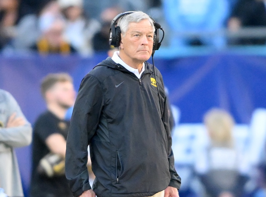 NCAA Football Music City Bowl-Iowa at Missouri - EasySportz