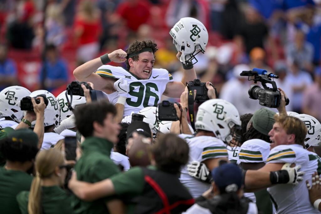 NCAA Football Baylor at Southern Methodist - EasySportz