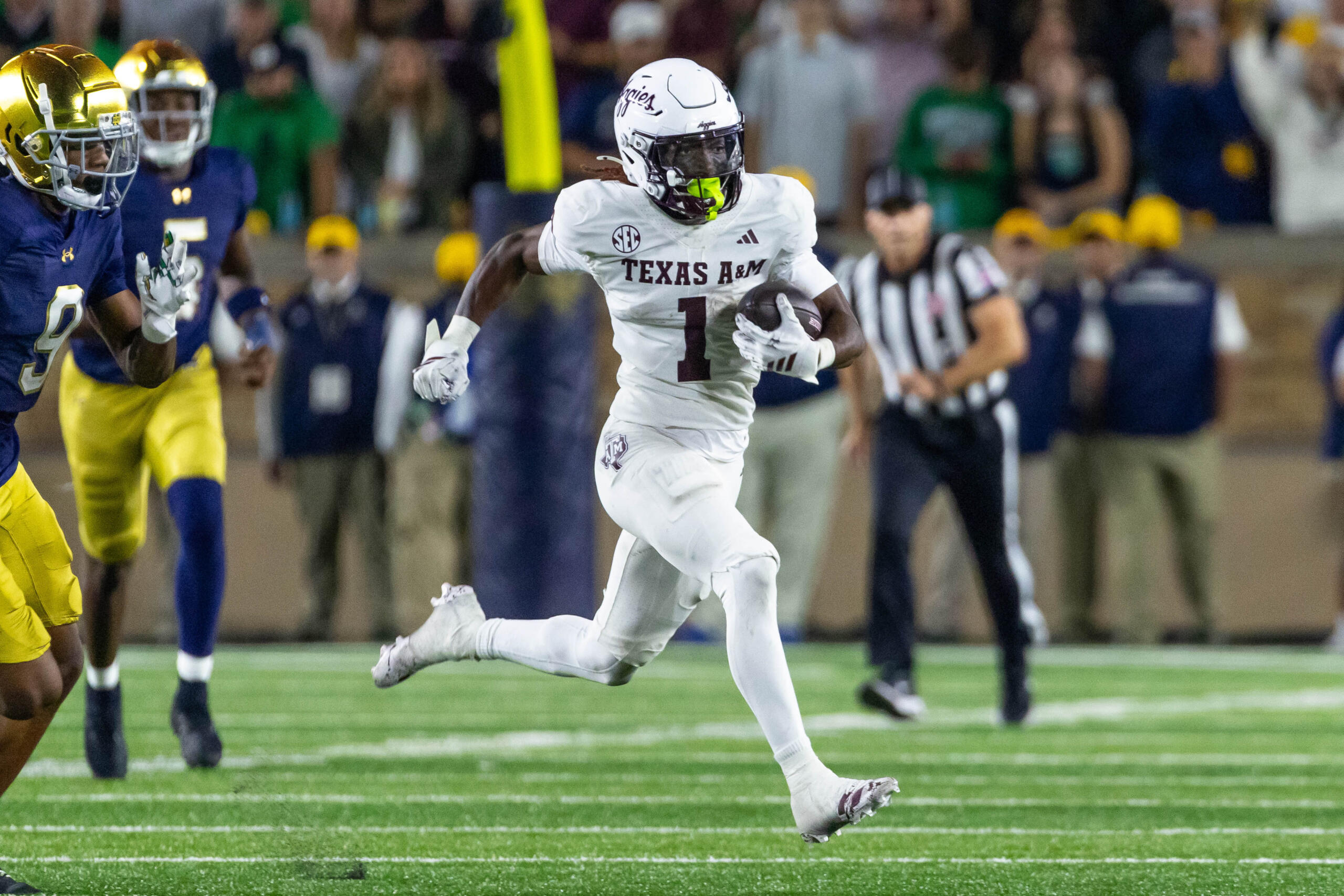 Ncaa Football Texas Am at Notre Dame - Easysportz - Aggies.