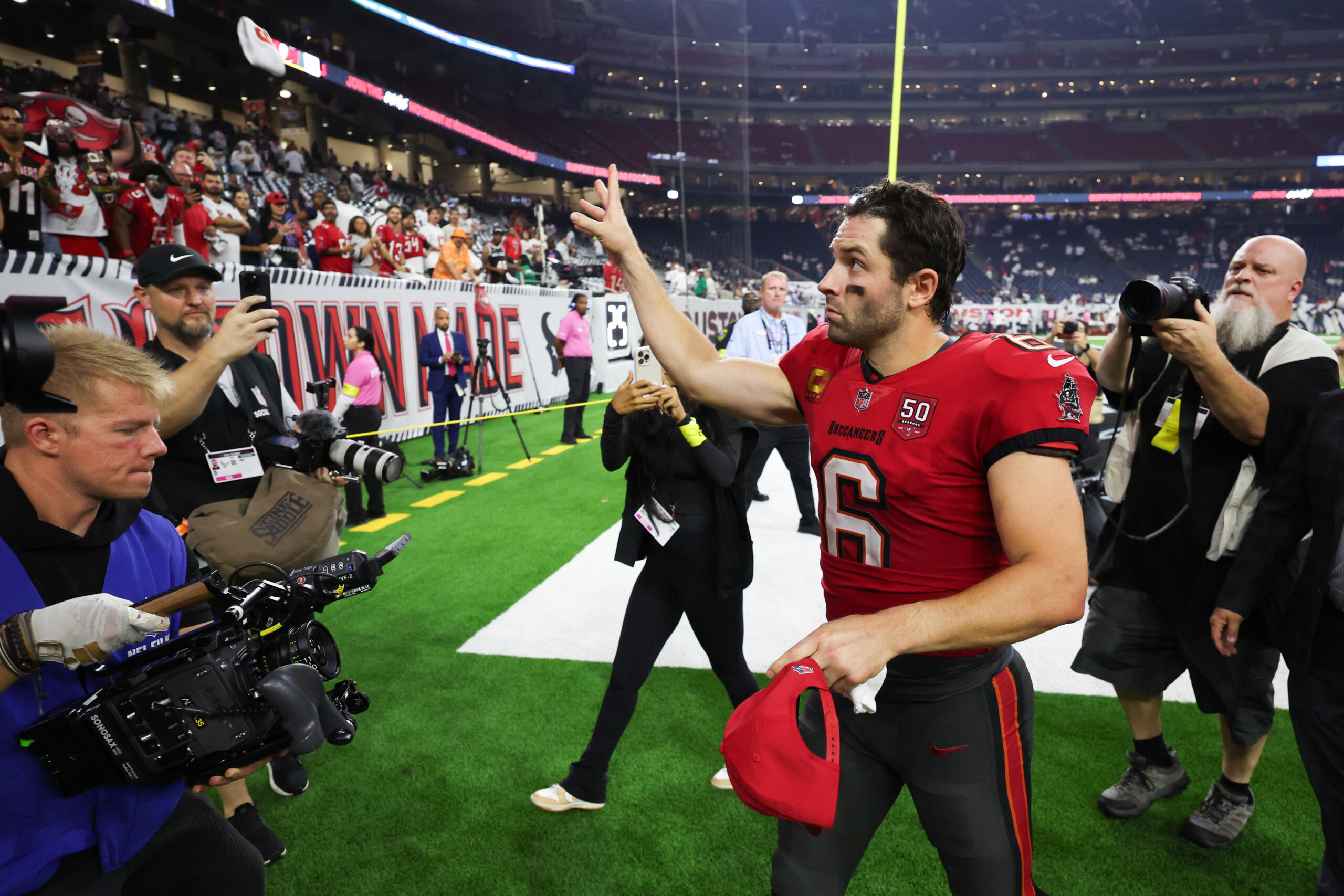 - Easysportz - Baker Mayfield