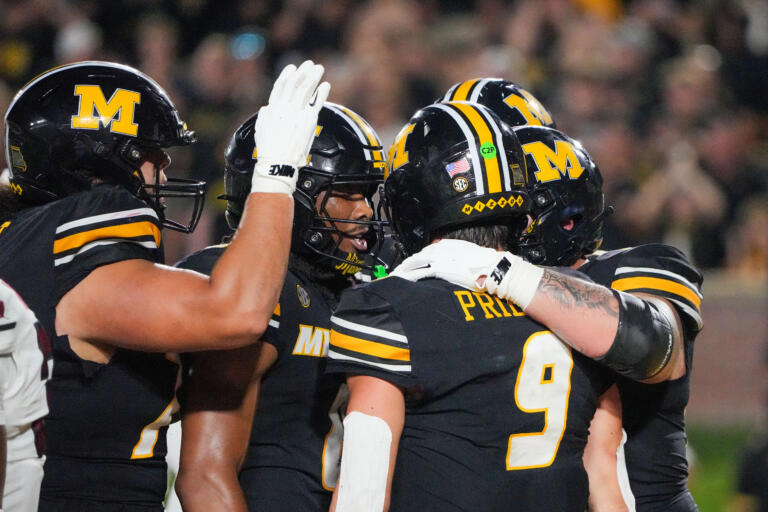 - Missouri Tigers. 