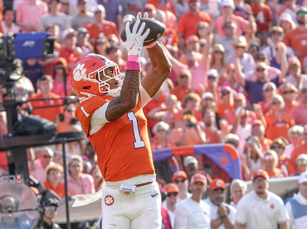 Ncaa Football Southern Methodist at Clemson - Easysportz -