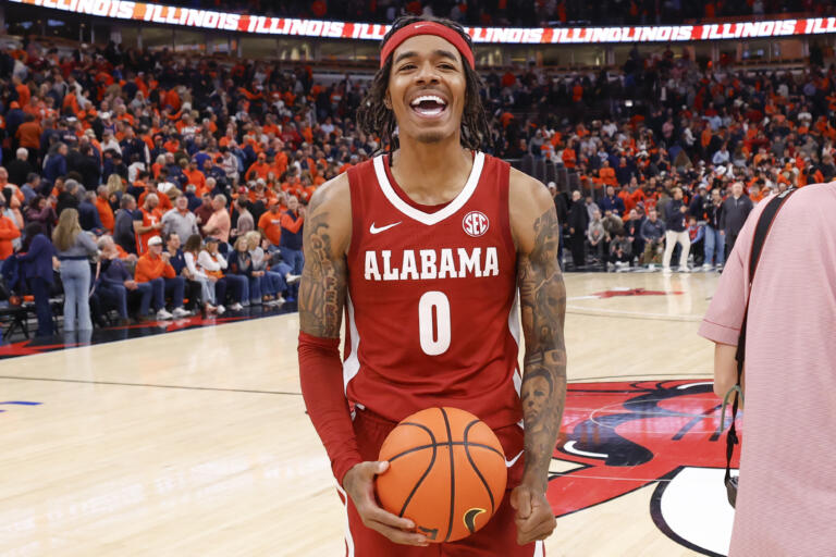 Ncaa Basketball Alabama at Illinois - Easysportz - Labaron Philon.