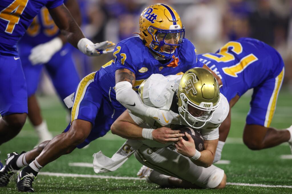 Ncaa Football Pittsburgh at Georgia Tech - Easysportz -