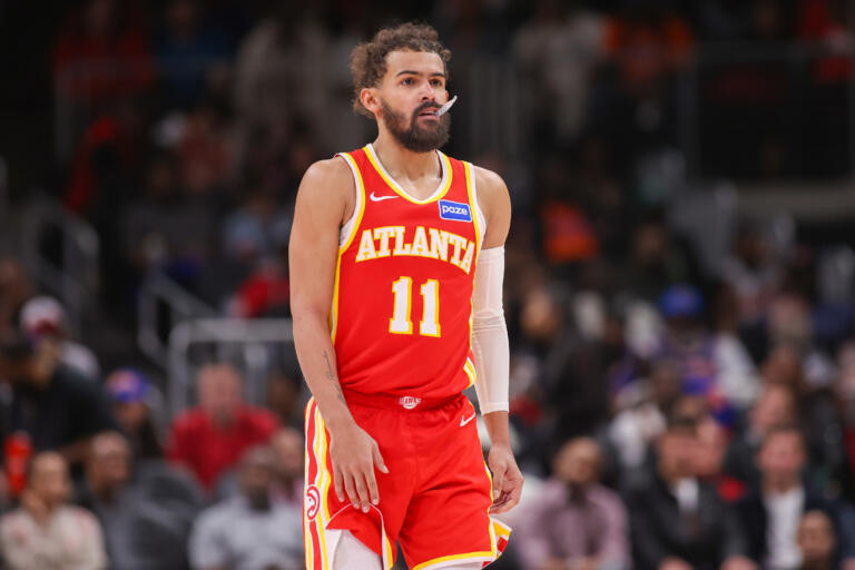 Nba New York Knicks at Atlanta Hawks - Easysportz - Trae Young.