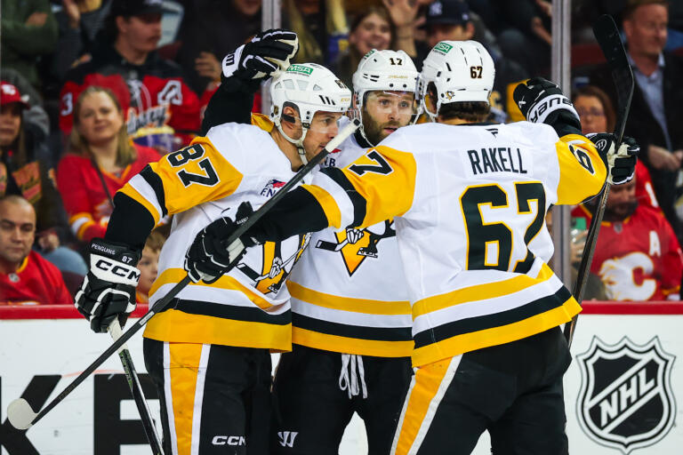 Nhl Pittsburgh Penguins at Calgary Flames - Easysportz - Penguins.