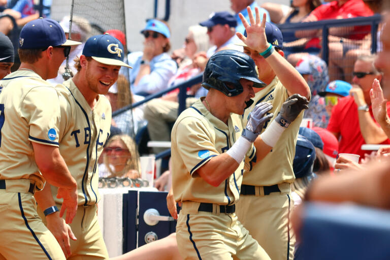 Ncaa Baseball Ncaa Oxford Regional-first Round Georgia Tech at Mississippi - Easysportz -