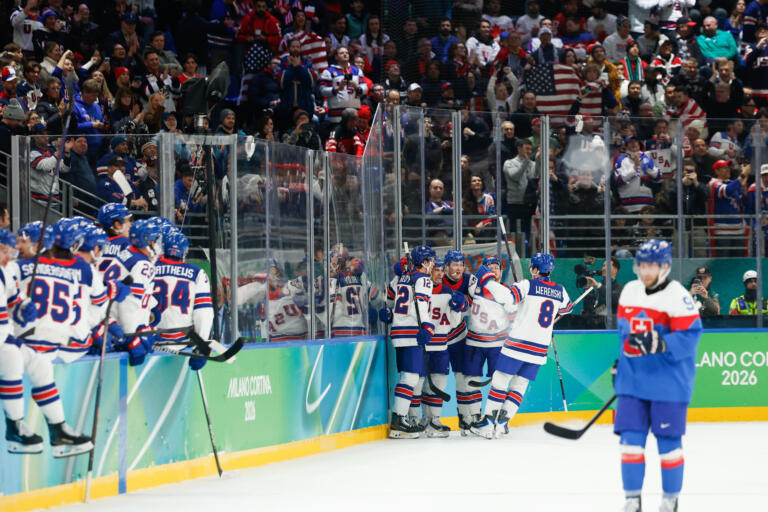 Olympics Ice Hockey-men Semifinal- Usa-svk - Easysportz - USA.