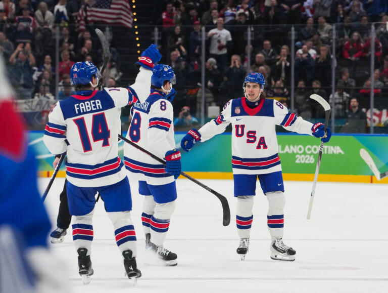 Olympics Ice Hockey-men Semifinal- Usa-svk - Easysportz - USA.