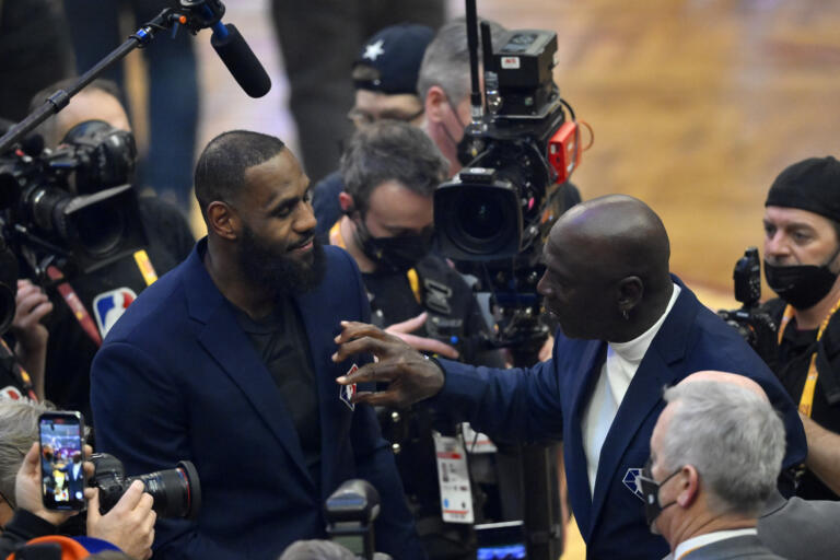 Nba All Star Game-team Durant at Team Lebron - Easysportz -
