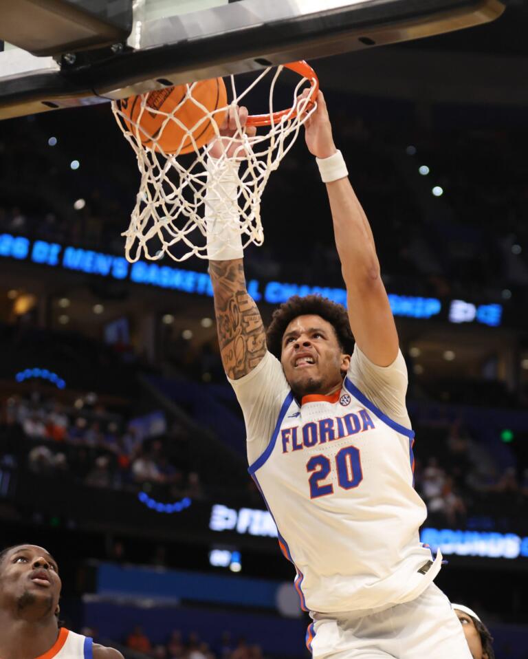 Syndication Gainesville Sun - Easysportz -