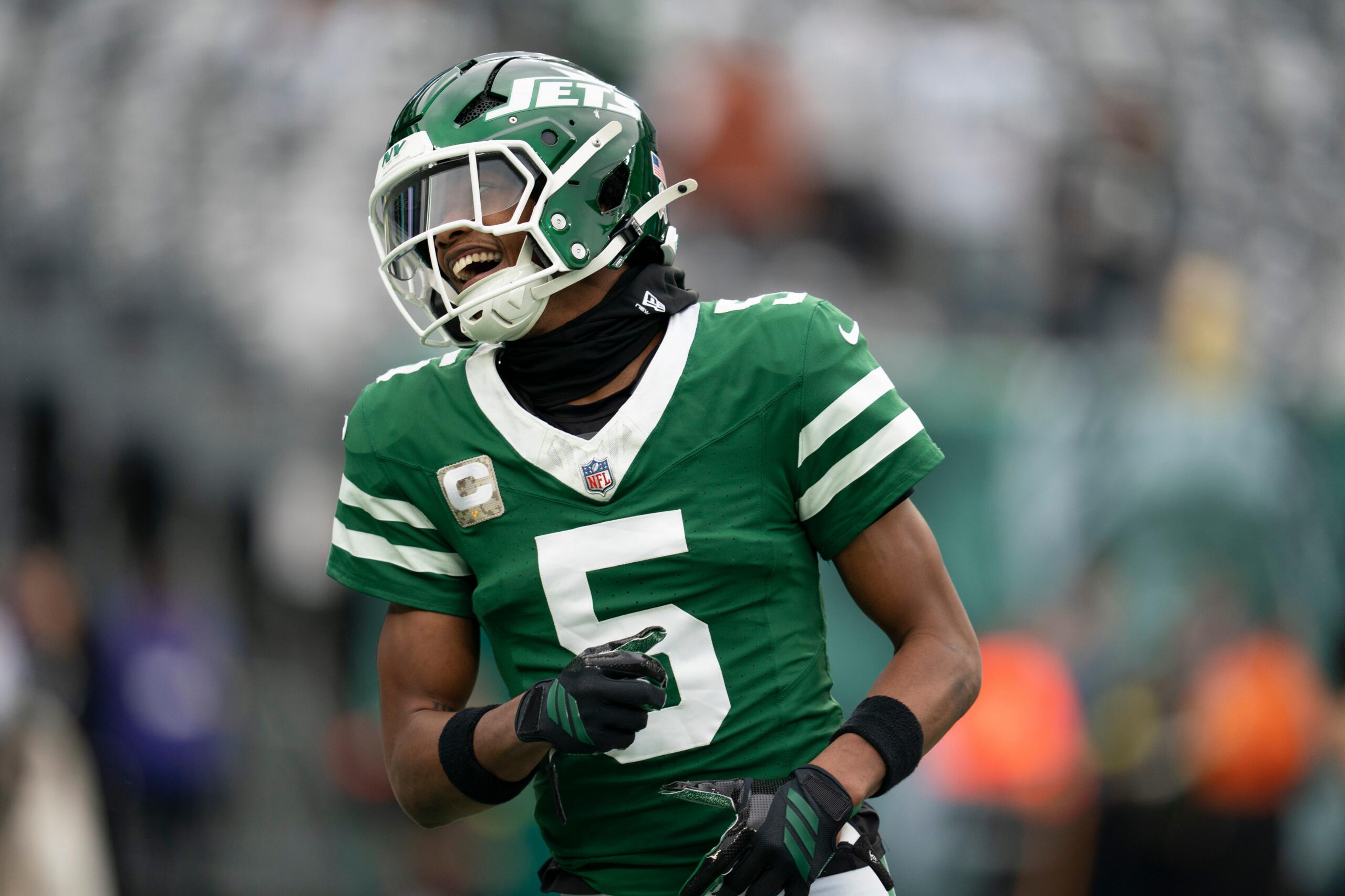 - Jets.
