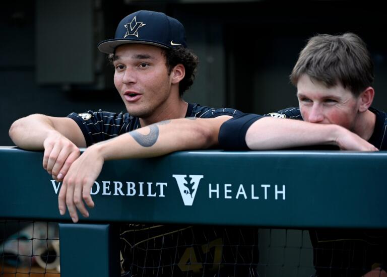 - Vandy.