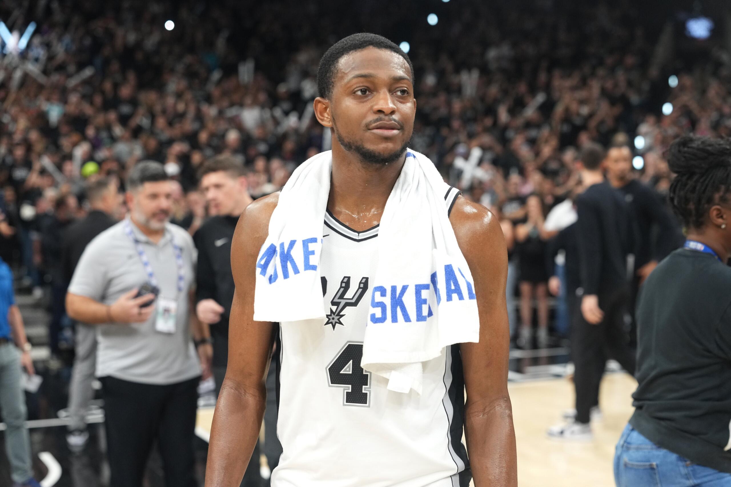 Nba Playoffs-portland Trail Blazers at San Antonio Spurs - Easysportz - Thunder Face Spurs’ Injury Crisis in Must-Win Game 2