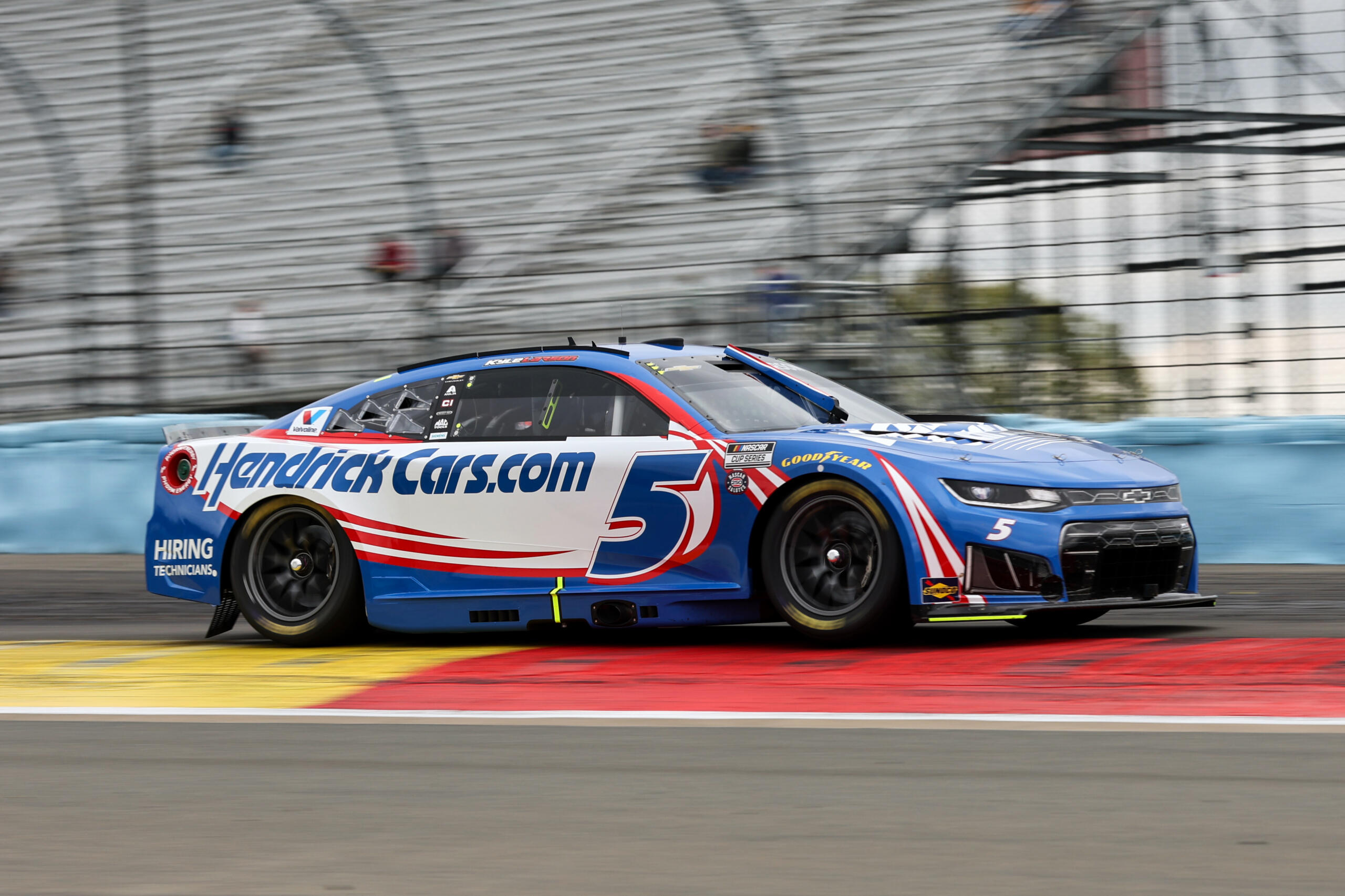 Nascar Cup Practice Qualifying - Easysportz - Kyle Larson.