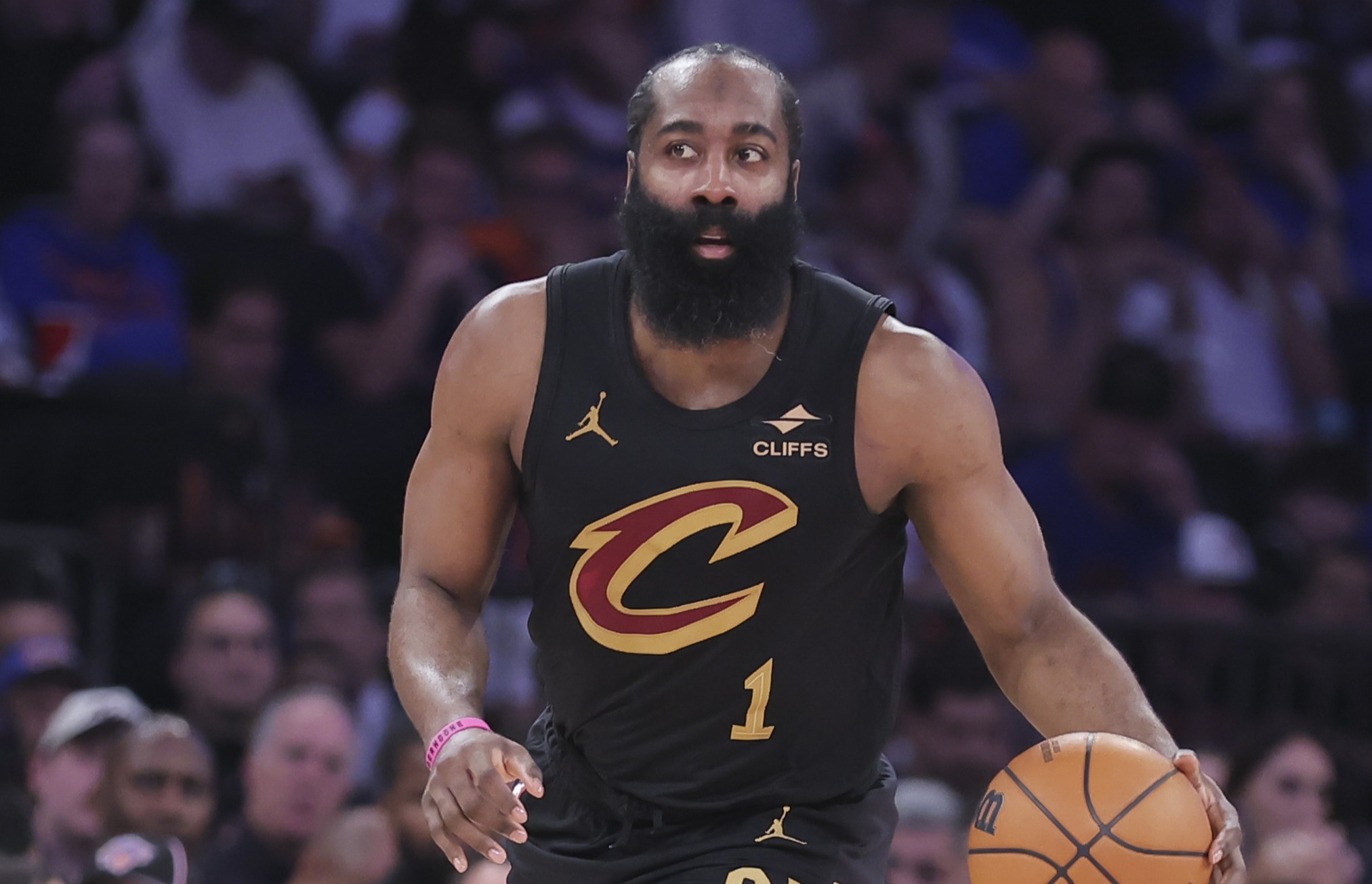 -  Knicks Flip Script, Attack Harden to Spark Rally