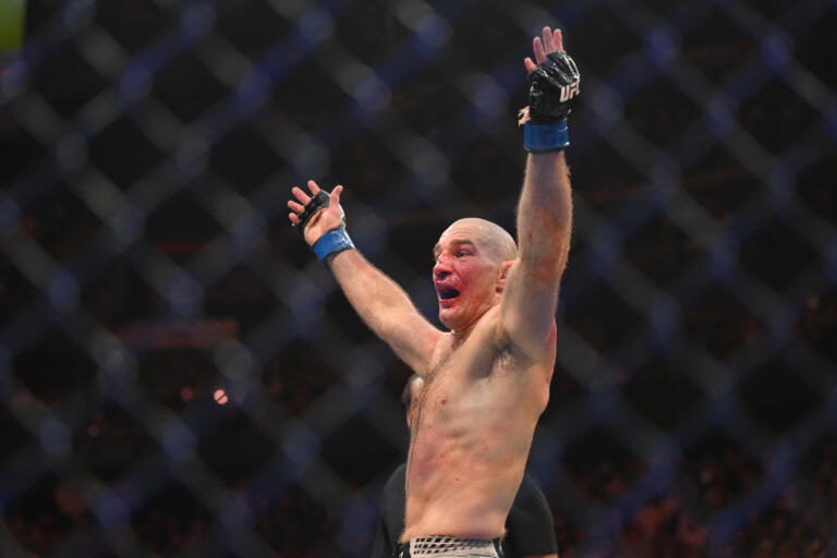 Mma Ufc 328 Chimaev Vs Strickland - Easysportz -