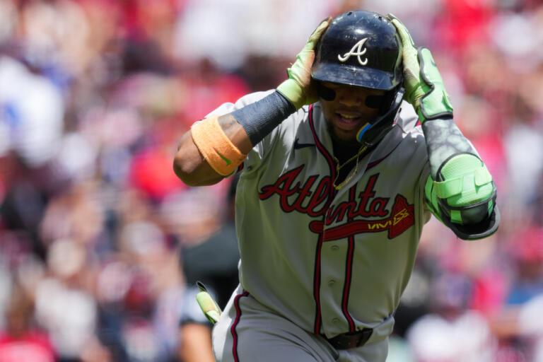 Mlb Atlanta Braves at Cincinnati Reds - Easysportz -