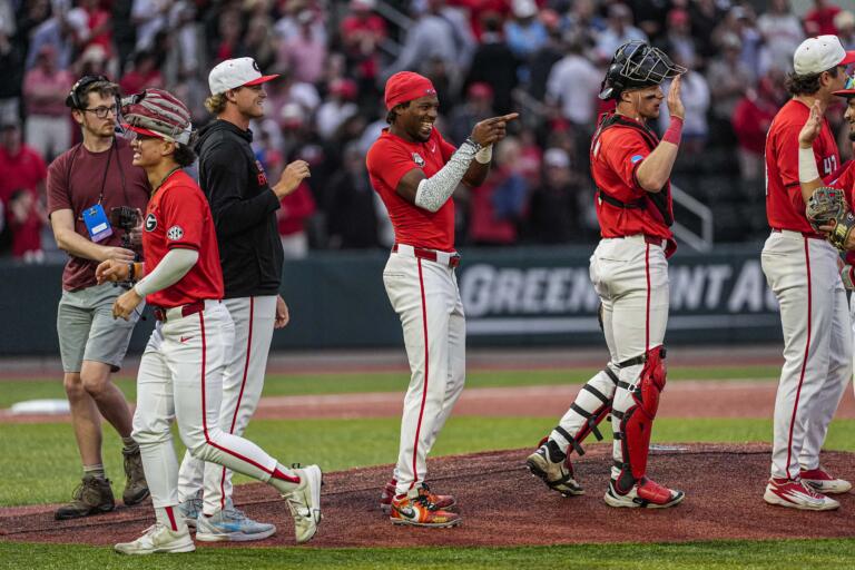 Ncaa Baseball Ncaa Division I Baseball-athens Regional-georgia Vs - Easysportz -