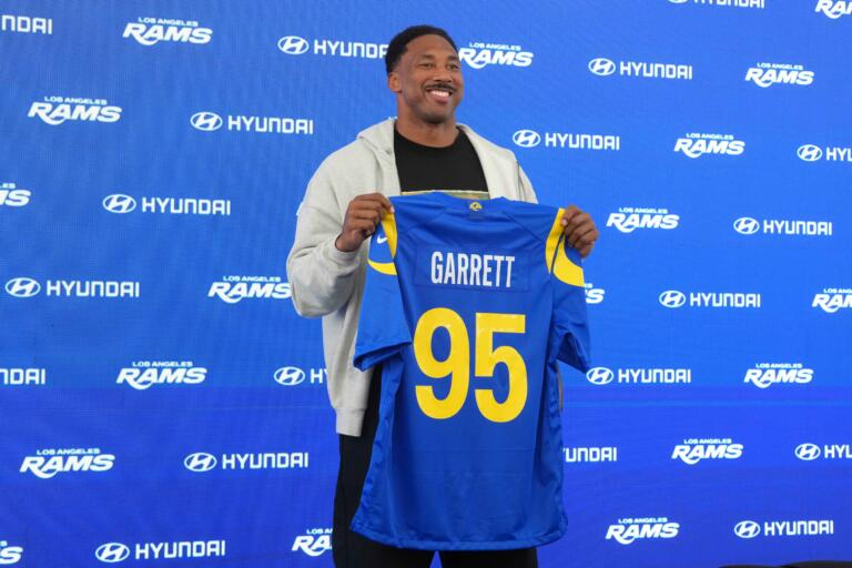 Nfl Los Angeles Rams Ota - Easysportz -