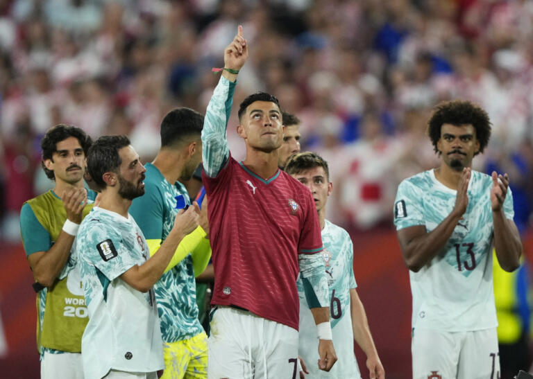 - Ronaldo.