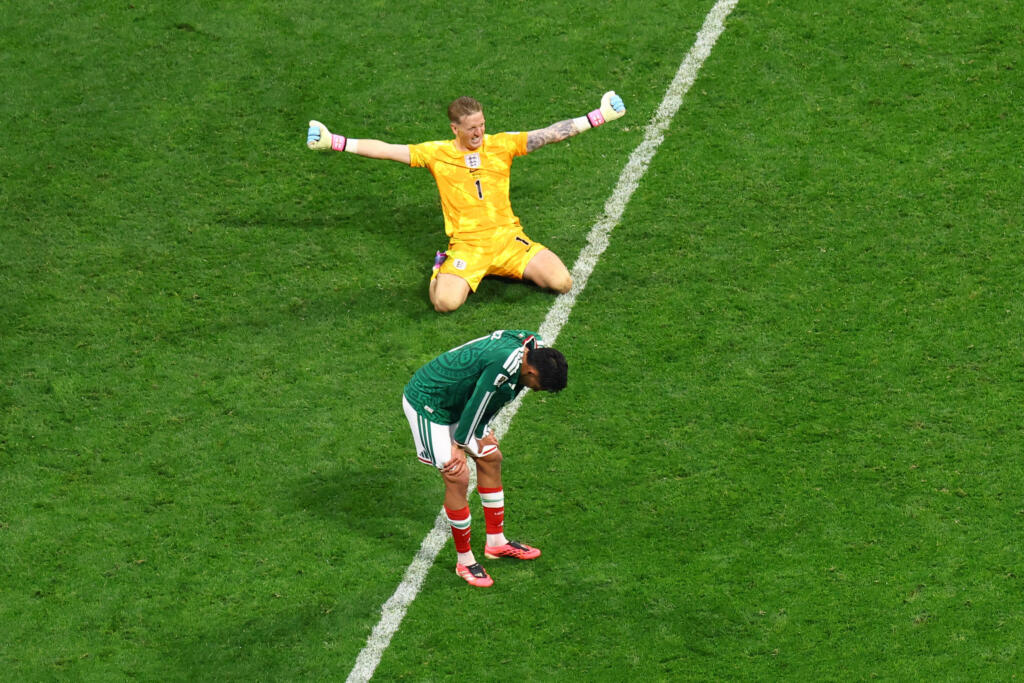 Soccer Fifa World Cup 2026 - Round of 16 - Mexico V England - Easysportz - Jordan Pickford.