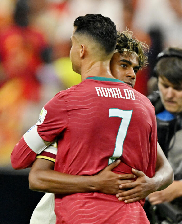 Soccer Fifa World Cup 2026 - Round of 16 - Portugal V Spain - Easysportz -
