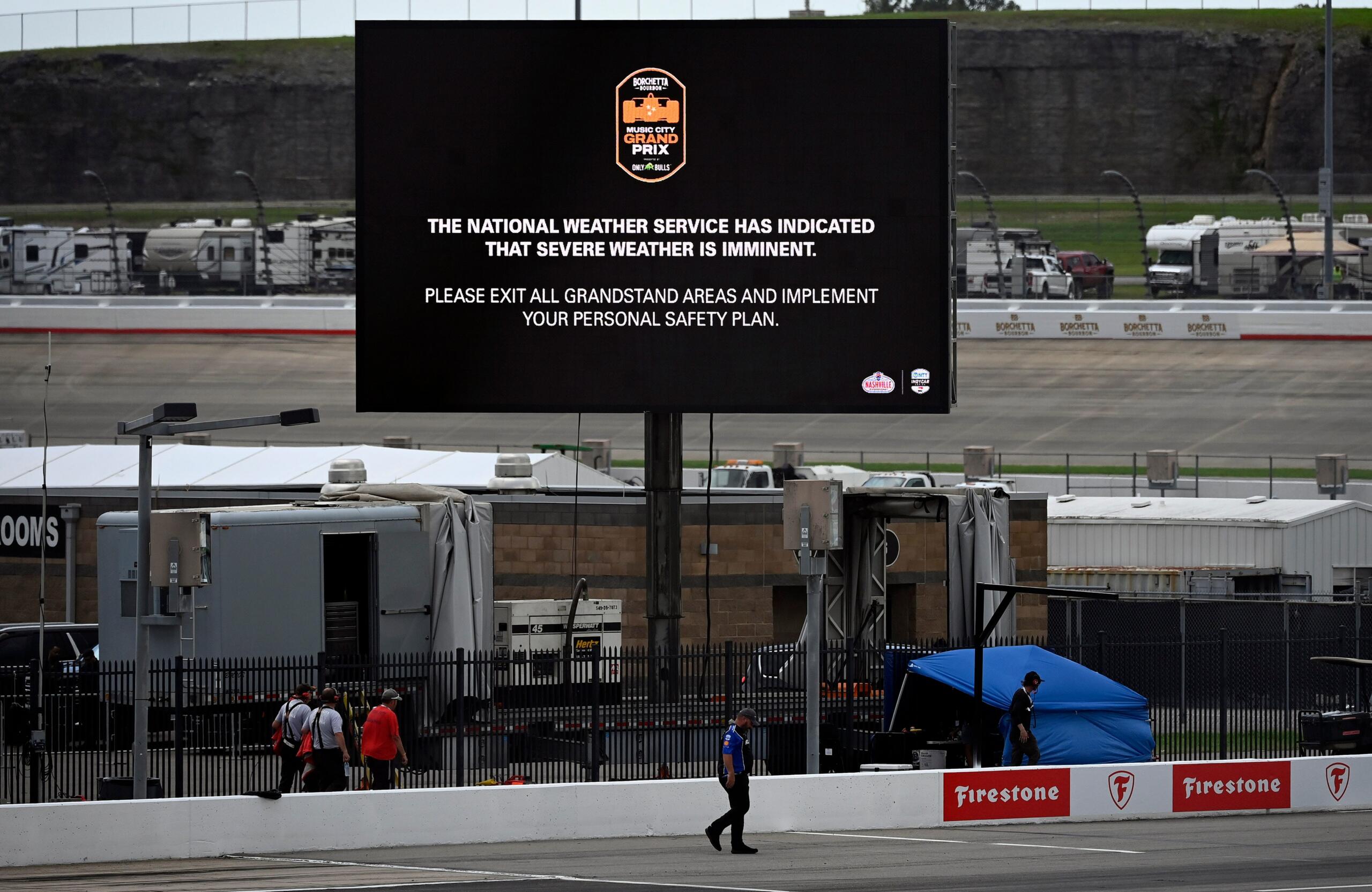 - Lead Lap.