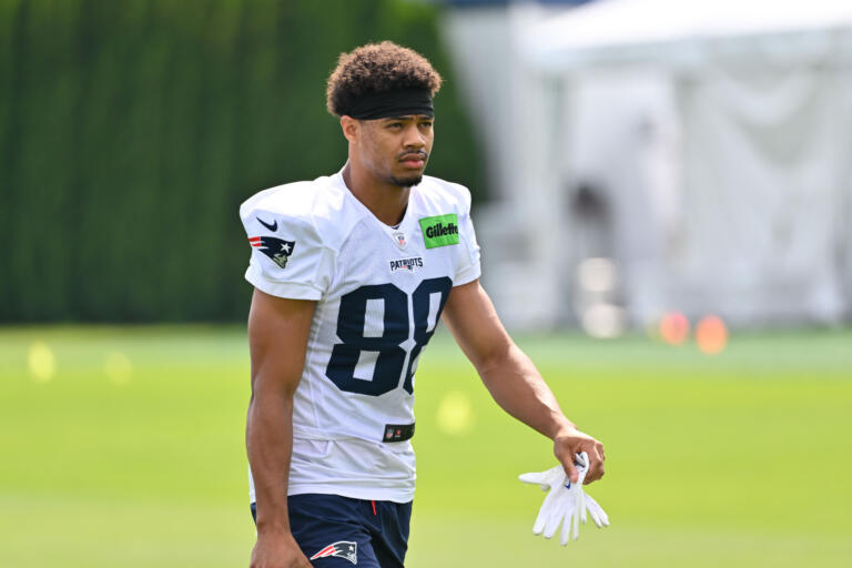 Nfl New England Patriots Training Camp - Easysportz -